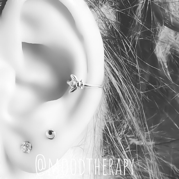 honey bee conch cartilage hoop earring in 925 sterling silver or 14k gold filled - Picture 4 of 8